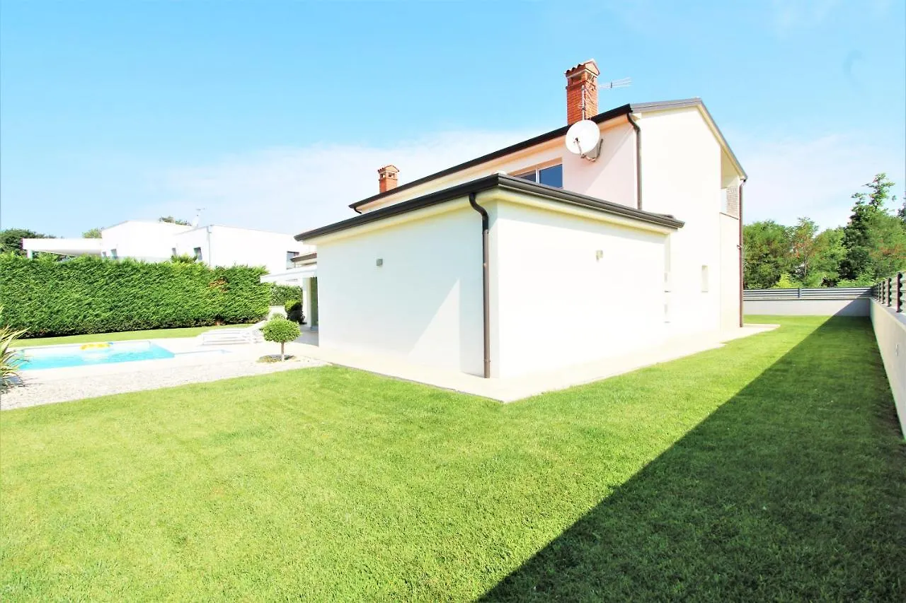 Villa Alex Exclusive Porec
