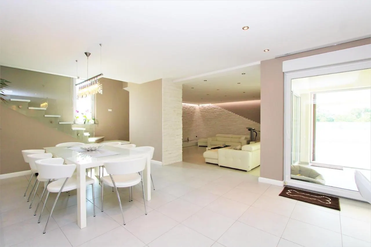 Villa Alex Exclusive Poreč 0*,